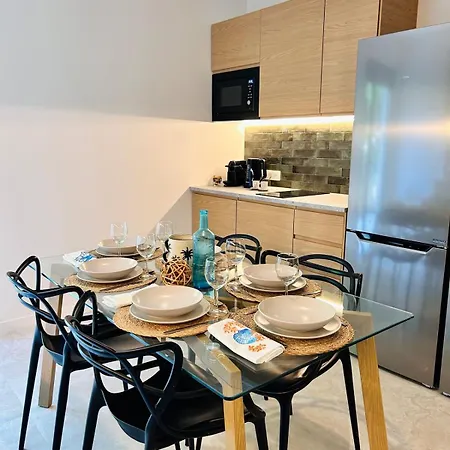 Eze - Coliving, Parking & Breakfast アパート