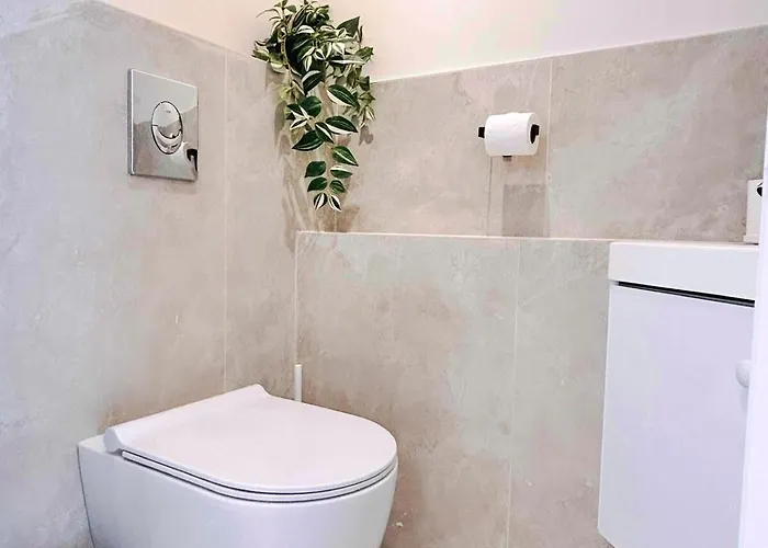 Eze - Coliving, Parking & Breakfast Cagnes-sur-Mer